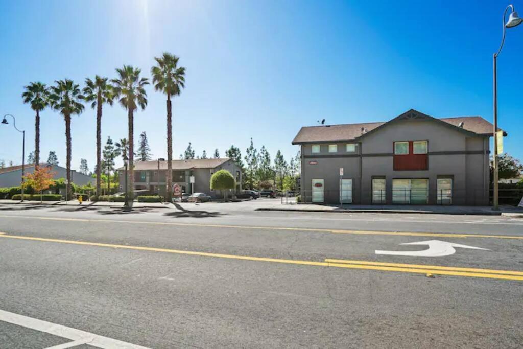 Mission Peak Lodge Fremont Exterior photo